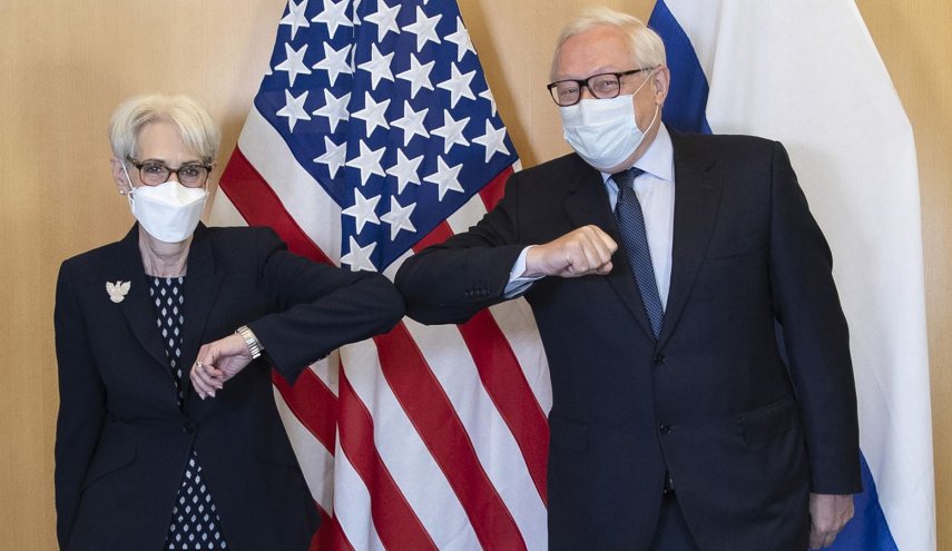 انطلاق المفاوضات بين روسيا وأمريكا بشأن أوكرانيا