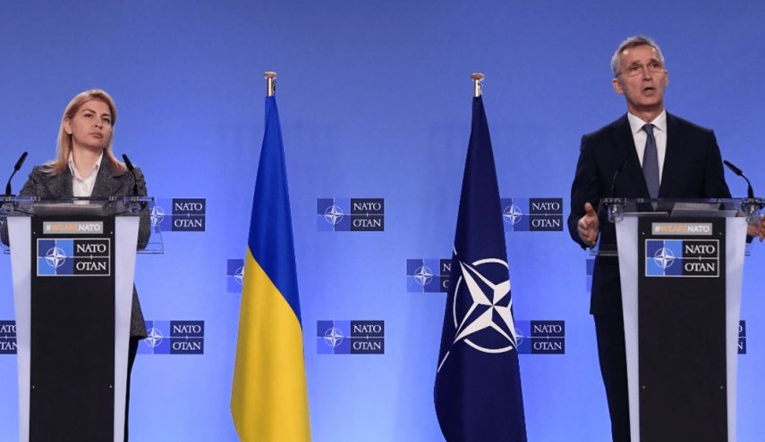الناتو يحذر روسيا في حال مهاجمتها اوكرانيا