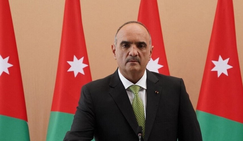 إنذار عدلي ضد رئيس الوزراء الأردني ومطالبة بالتعويض عن الاضرار بمليون دينار 