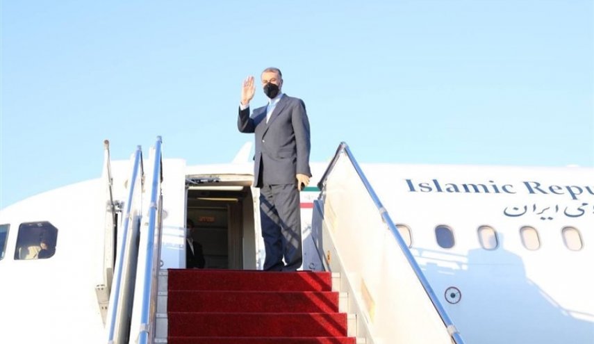 وزير الخارجية الايراني يتوجه الى بكين 
