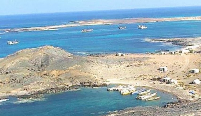 مساعي الإمارات لتحويل الجزر اليمنية إلى أوكار