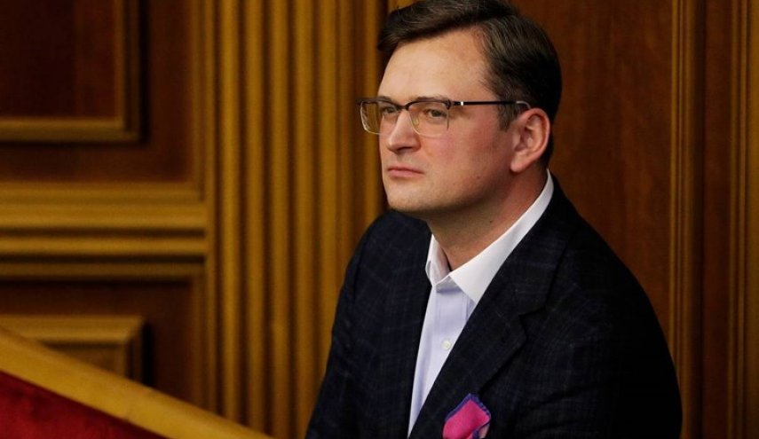 وزير الخارجية الاوكراني يعلن استعداده لاجراء لقاء ثلاثي مع بلينكن ولافروف