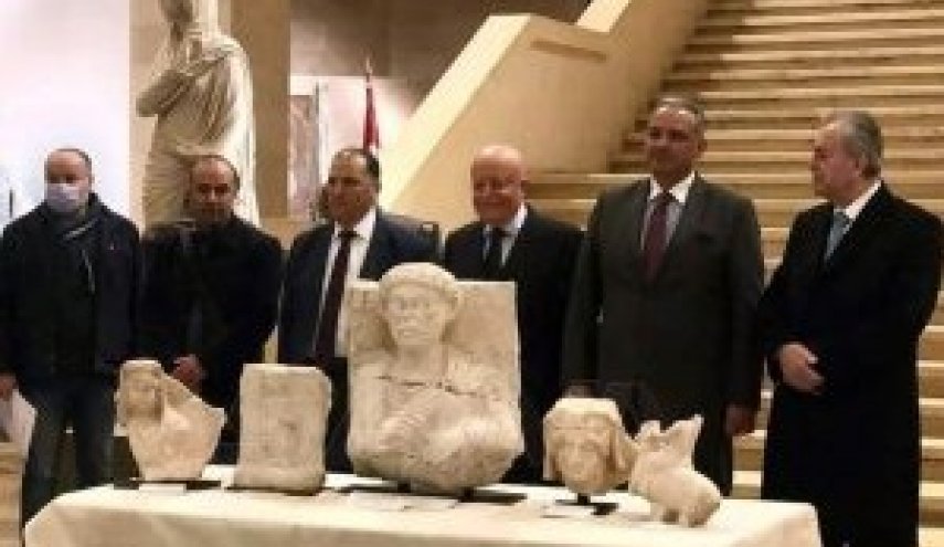 سوريا تستعيد آثار تدمرية من متحف نابو في لبنان