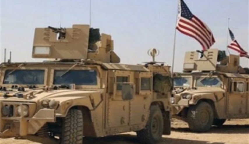 الجيش السوري يمنع عربات للاحتلال الأمريكي من دخول مركز الحسكة