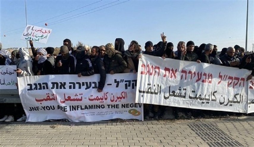 تظاهرات دهها فلسطینی در اعتراض به سیاستهای بنت 