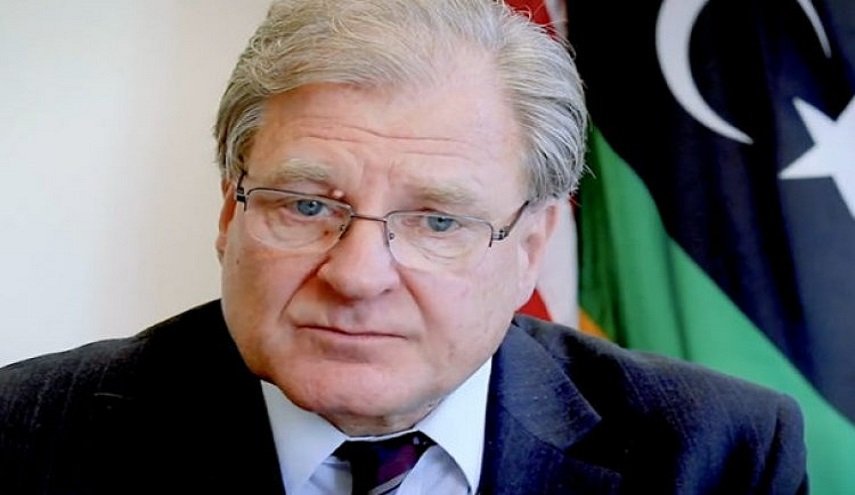 السفير الأمريكي في ليبيا يحذر من إقالة الدبيبة
