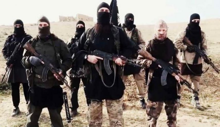 داعش يعيد بناء هيكليته في لبنان و الدول الجوار