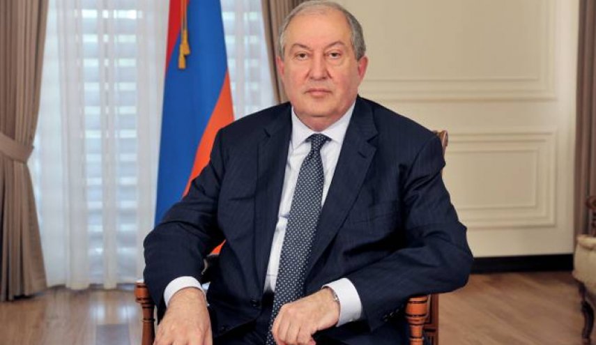 إنهاء صلاحيات رئيس أرمينيا رسميا
