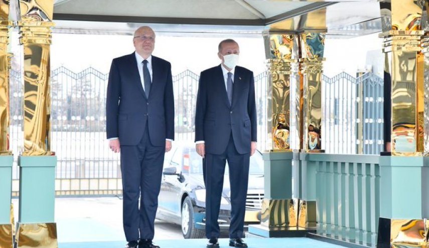 ميقاتي يصل أنقرة ويلتقي الرئيس التركي