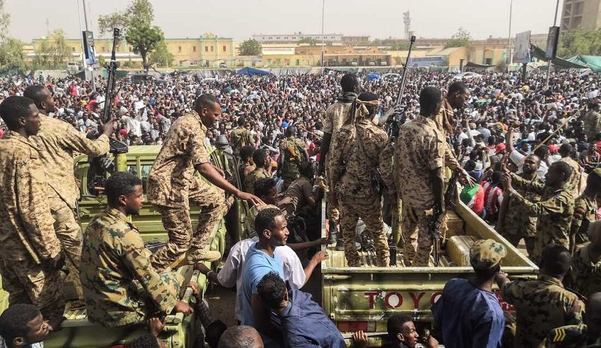 واشنطن: مستعدون لاتخاذ إجراءات إضافية ضد الجيش السوداني
