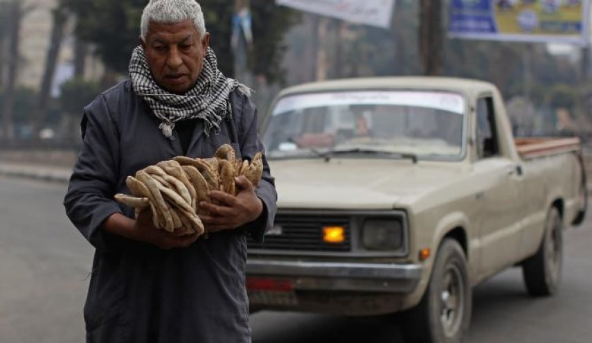 تضاعف سعر رغيف الخبز المدعوم في مصر