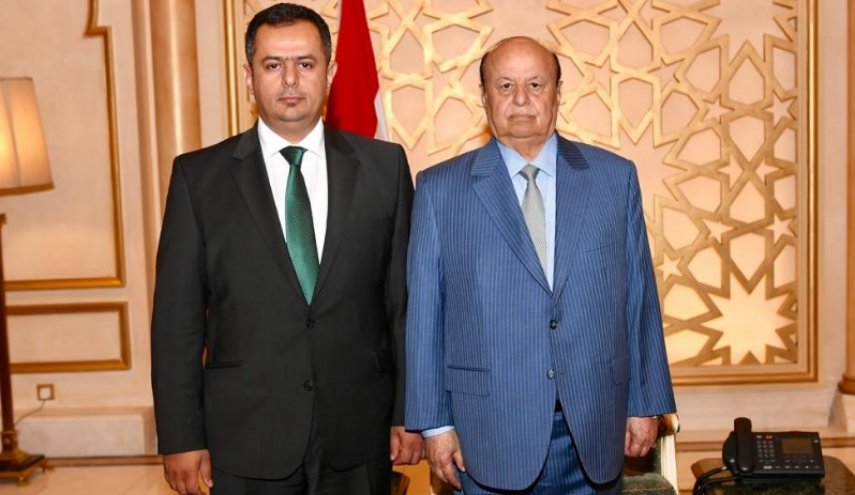 قيادي يمني يطالب بشنق رئيس حكومة المستقيل 'هادي'