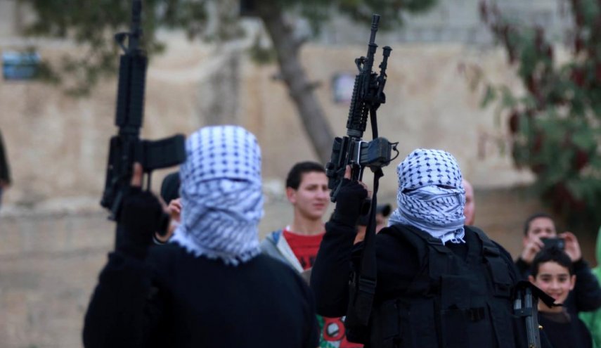مقاومون فلسطينيون يطلقون النار على قوات الاحتلال غرب جنين