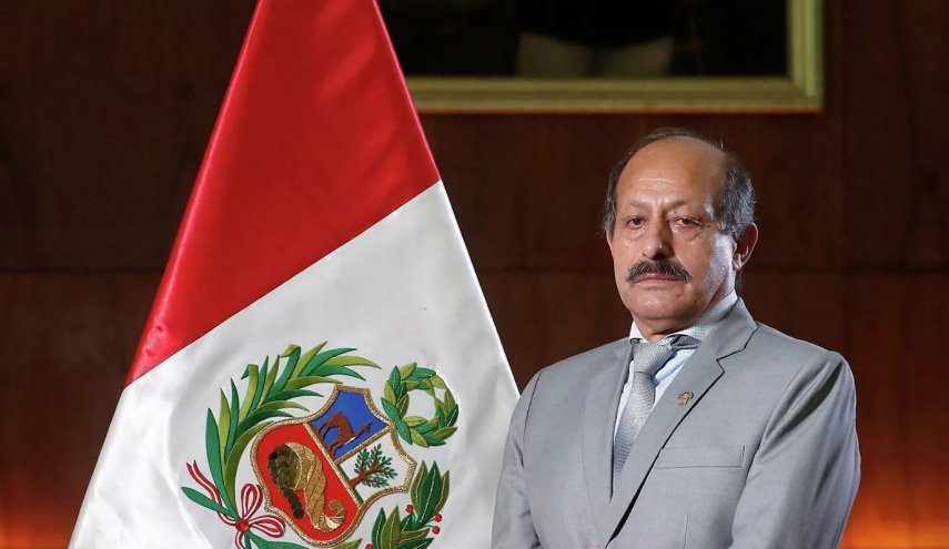 رئيس وزراء بيرو يستقيل من منصبه بعد أيام من تعيينه.. والسبب..
