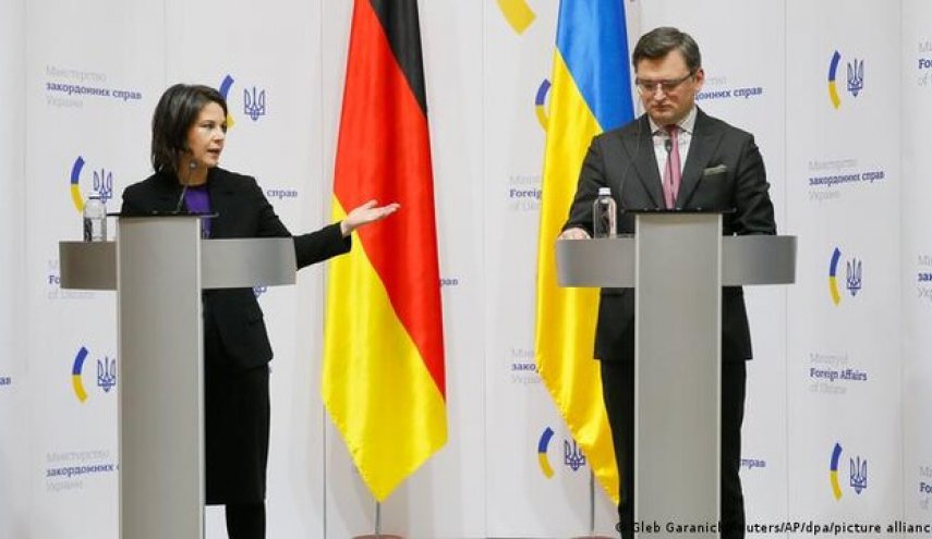 وزیر خارجه آلمان: آماده پرداخت هزینه گزاف اقتصادی در تحریم روسیه هستیم 