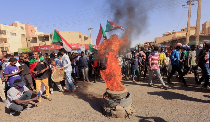 سرکوب معترضان به دولت نظامی سودان همچنان ادامه دارد