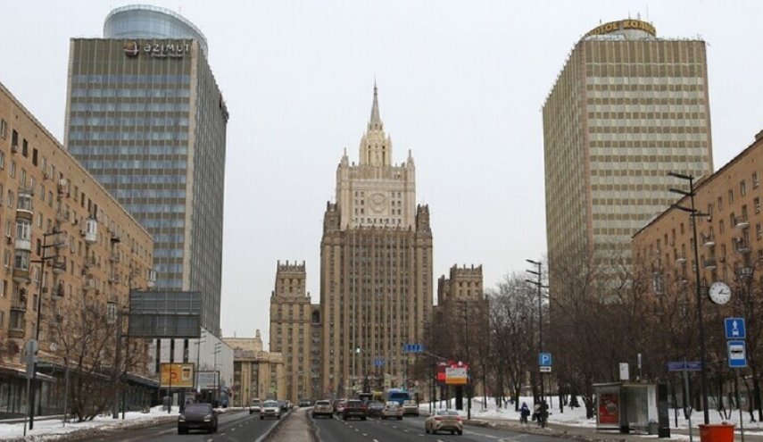 موسكو: من يروجون لنيّة روسيا غزو أوكرانيا مجانين