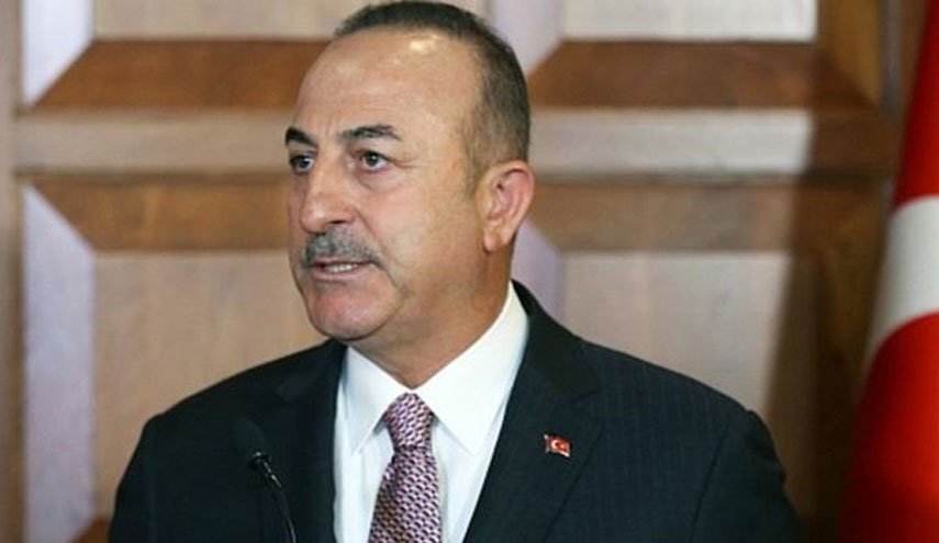 وزير الخارجية التركي يعلن إصابته ب'فيروس كورونا'