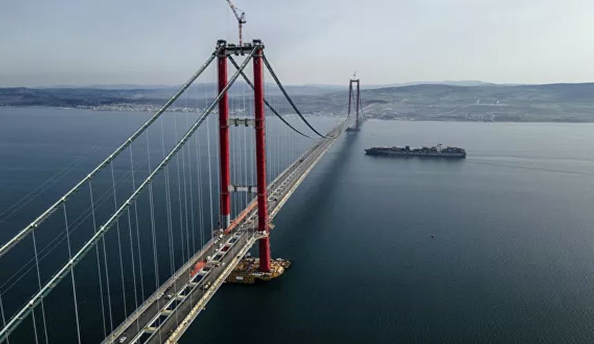 أطول جسر معلق بالعالم في تركيا