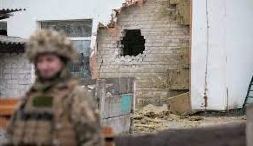 قصف جبهة أوكرانيا  الشرقية والكرملين: الوضع في دونباس مقلق للغاية