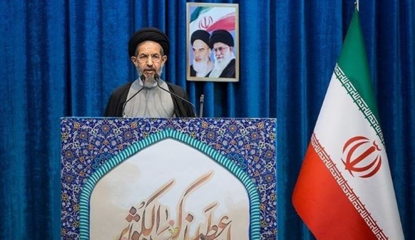 خطيب جمعة طهران: ايران من القوى الدفاعية الاولى في المنطقة