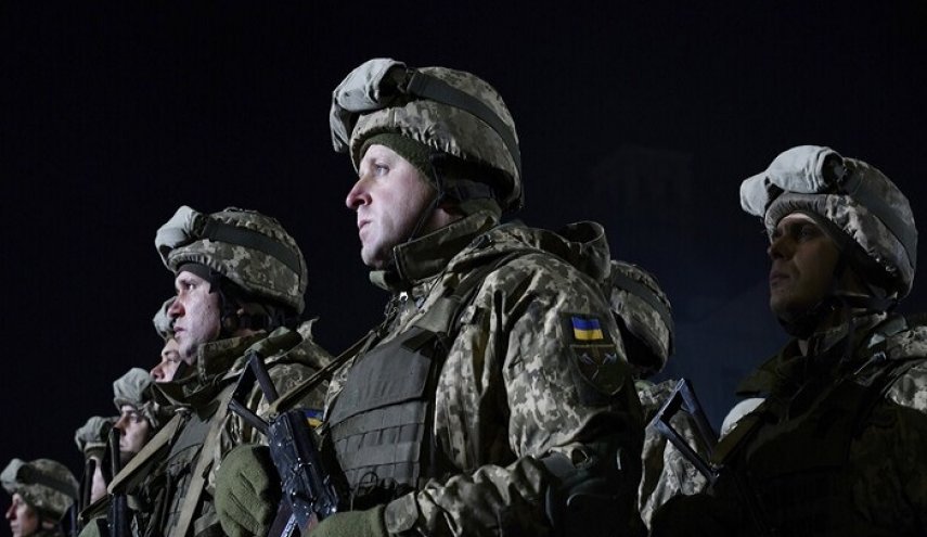وزير دفاع أوكرانيا: تسلمنا من الغرب ألفي طن من الأسلحة