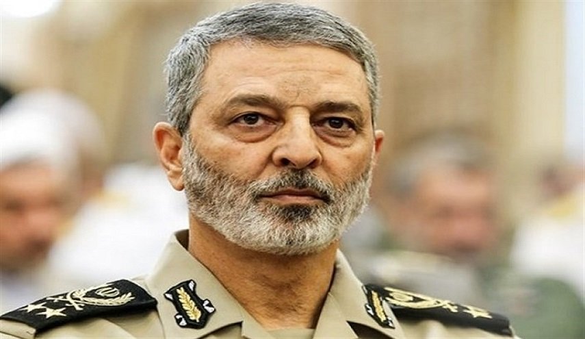 قائد الجيش الايراني: قدراتنا الدفاعية تتنامى للقيام بأي مهمة