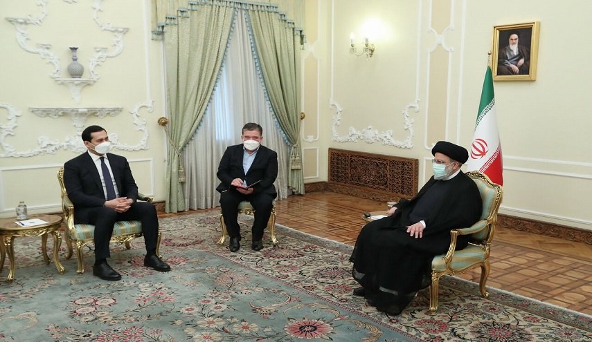 رئيسي: ايران تريد علاقات متنامية مع اوزبكستان