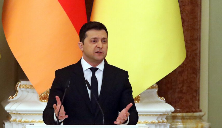 الرئيس الأوكراني يدعو لاجتماع طارئ لـ 