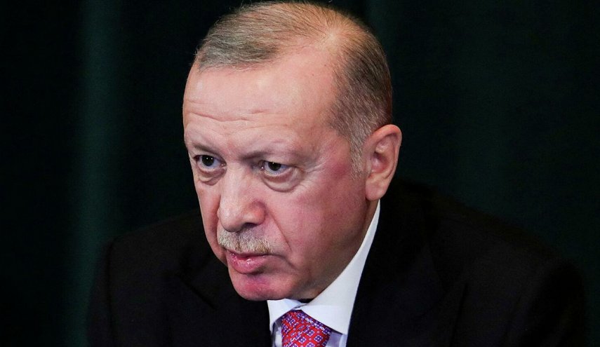 أردوغان ينتقد دراسة الاتحاد الأوروبي ضم أوكرانيا وقلقه بشأن تركيا