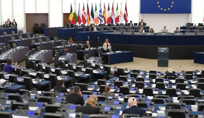 المجلس الأوروبي يوافق على فرض عقوبات جديدة ضد روسيا

