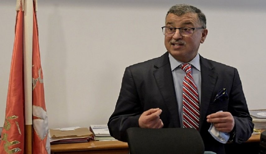 عميد المحامين التونسيين السابق أمام القضاء العسكري 