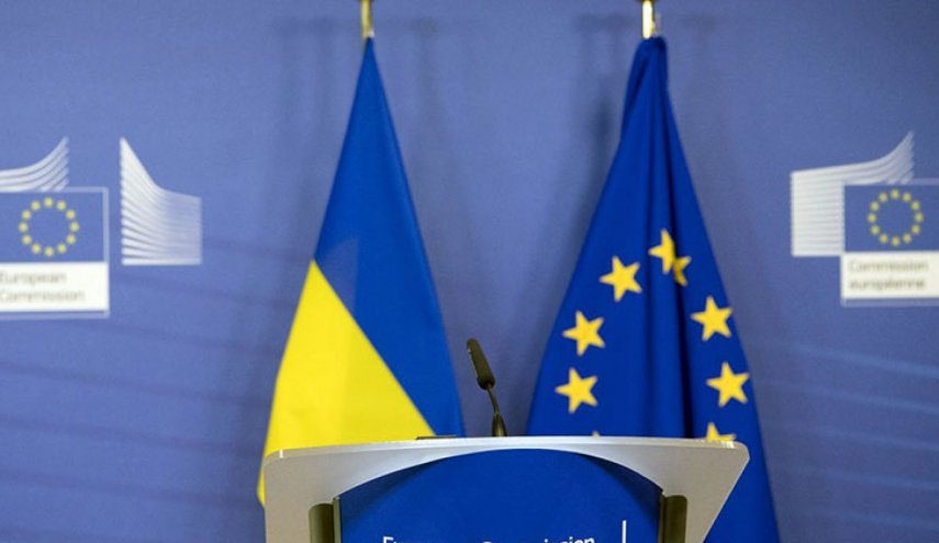 8 رؤساء دول أوروبية يطالبون الاتحاد الأوروبي بقبول عضوية أوكرانيا على الفور