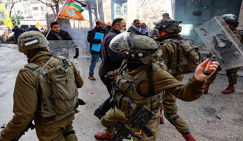 اعتقال شابين فلسطينيين من بيتا ومخيم شعفاط