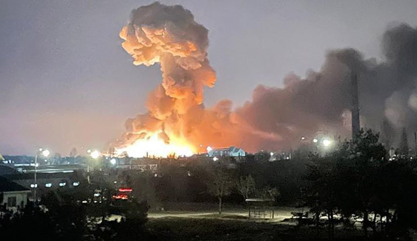حملات جنگنده های روسیه به پایتخت اوکراین/ شنیده شدن صدای چندین انفجار در کی یف