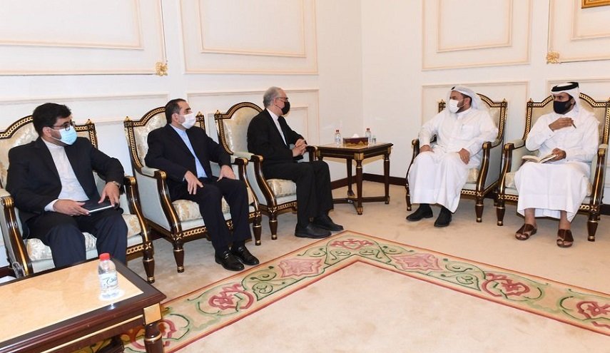 سفير إيران لدى الدوحة يجري محادثات مع مساعد الخارجية القطري