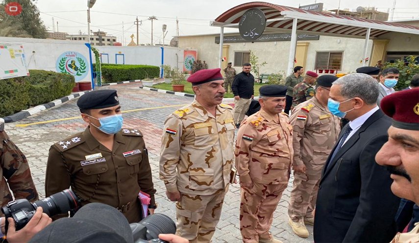 وزير الداخلية العراقي يعقد اجتماعا امنيا في كربلاء