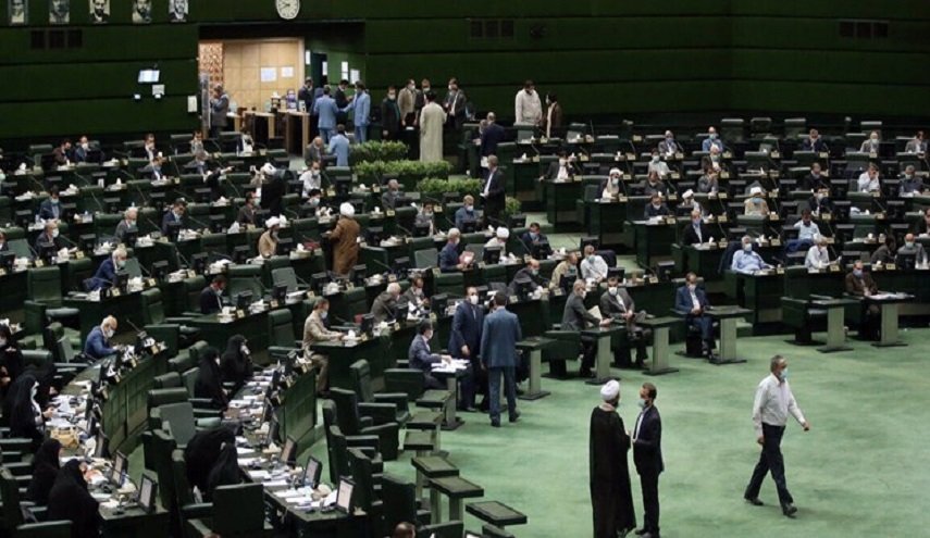 البرلمان الإيراني يطالب بضمانات حقيقية وقانونية للاتفاق النووي
