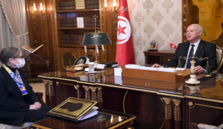تونس .. سعيد  يبحث مع رئيسة الوزراء محاربة مظاهر الاحتكار والمضاربة