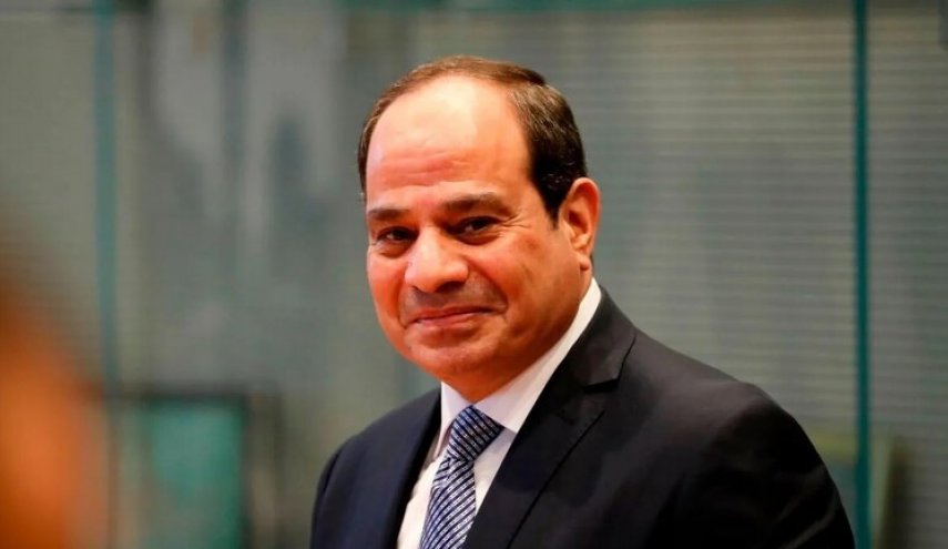 الرئيس المصري يصدر قرارا جديدا
