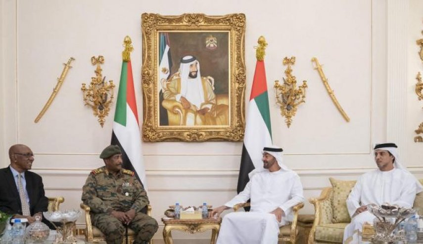 ضغوط الإمارات على البرهان لدعم تصورها لسد النهضة تقلق مصر
