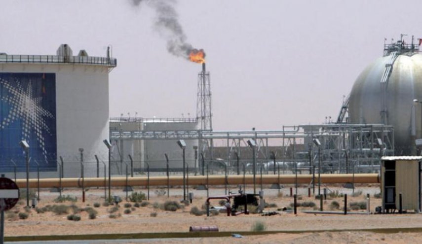 صنعاء: ‏يبدو أن الرياض لن توقف عدوانها حتى تتحول لمستورد للمشتقات النفطية

