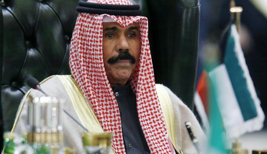  أمير الكويت يعيد هيكلة الأمن مع زيادة برامج التسلح