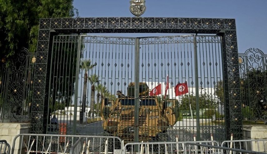 جلسة مرتقبة للبرلمان التونسي ضد اجراءات 