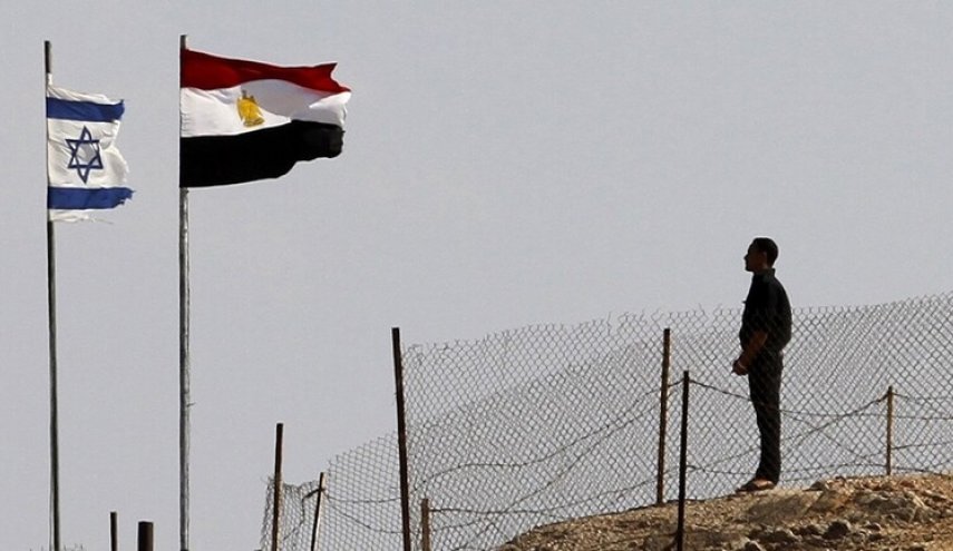 رئيس مخابرات مصر السابق يكشف أسرار صواريخ عجيبة على حدود بلده