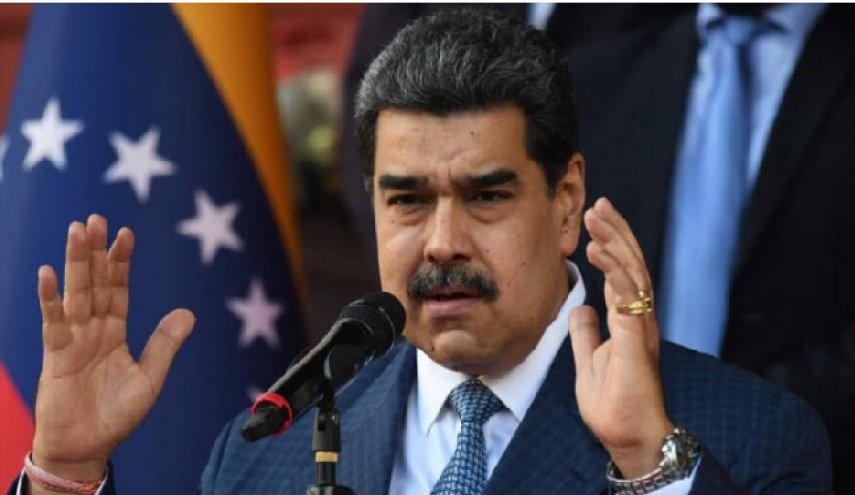 مادورو: غرب می‌خواهد برای تجزیه روسیه وارد جنگ شود