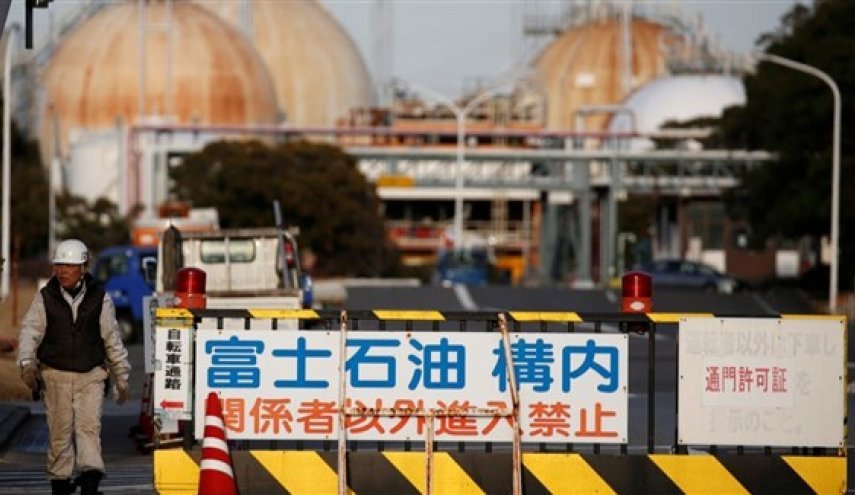 اليابان تقرر الإفراج عن 15 مليون برميل من مخزونها النفطي