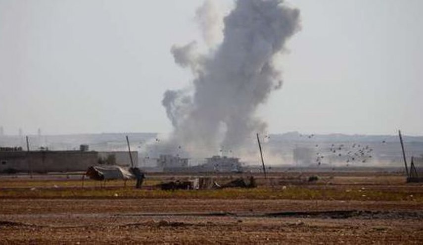 سوريا.. الجماعات المسلحة تعتدي بالمدفعية على مناطق بريف الرقة