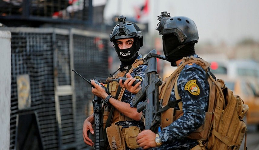الأمن العراقي يلقي القبض على أربعة إرهابيين و21 متهماً بمواد قانونية مختلفة 