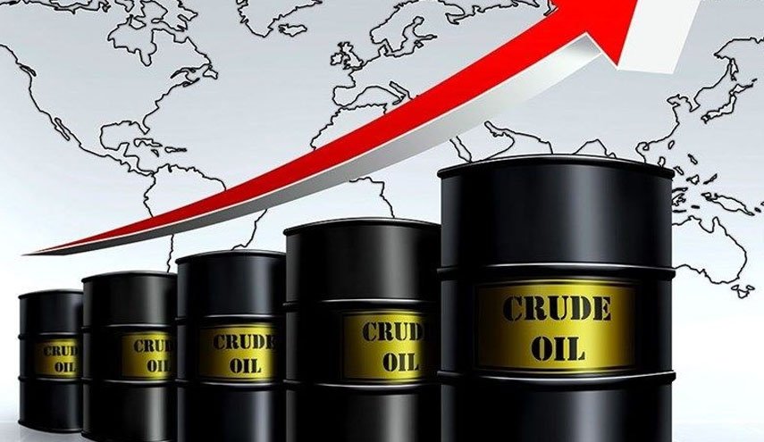 افزایش بهای جهانی نفت به دنبال چشم‌انداز ضعیف عرضه و توقف مذاکرات صلح اوکراین